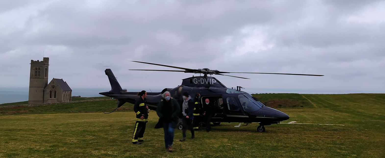 A photo showing the helicopter that took the students to the island of Lundy